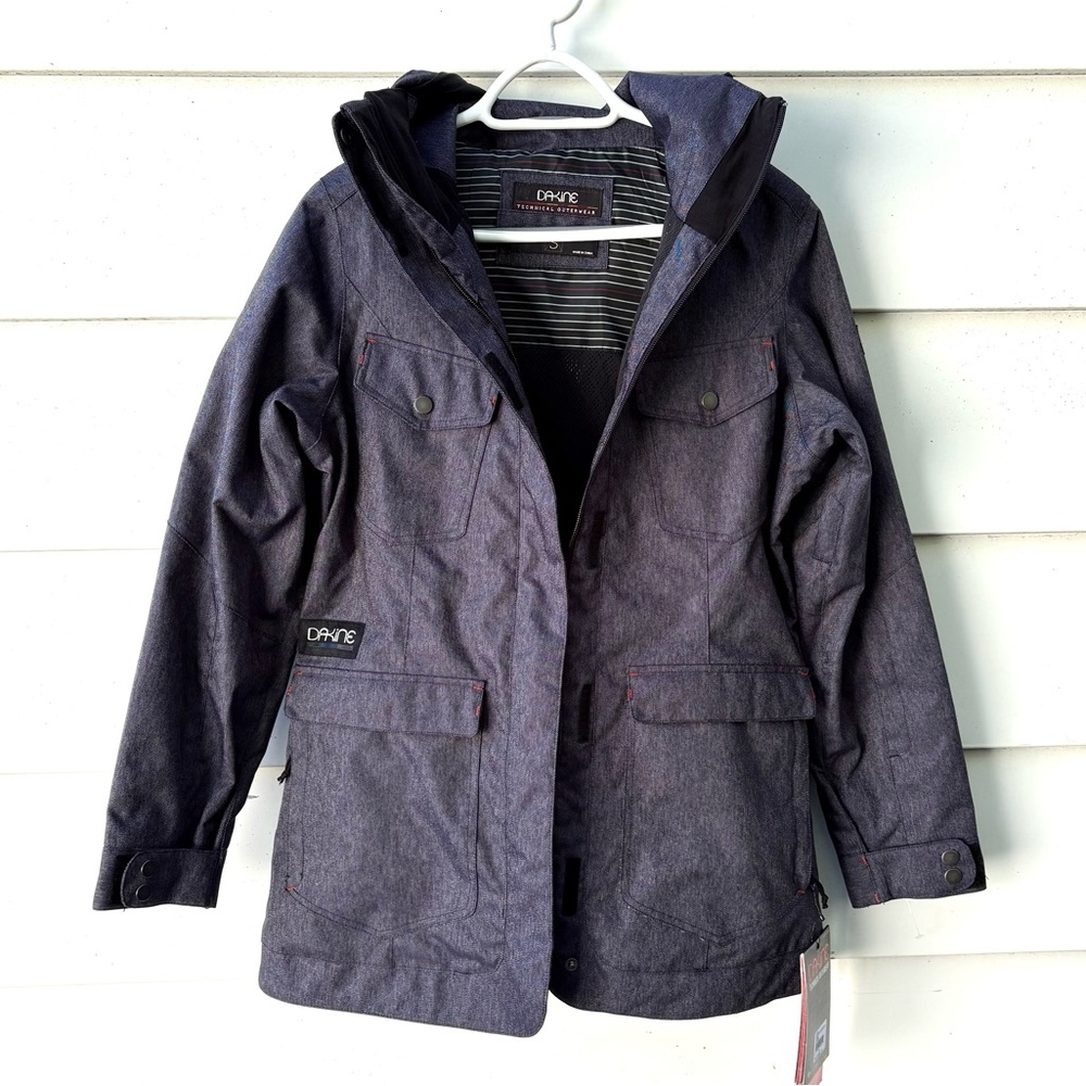 New! Dakine Women’s Canyons Denim Jacket | S - Picture 5 of 13